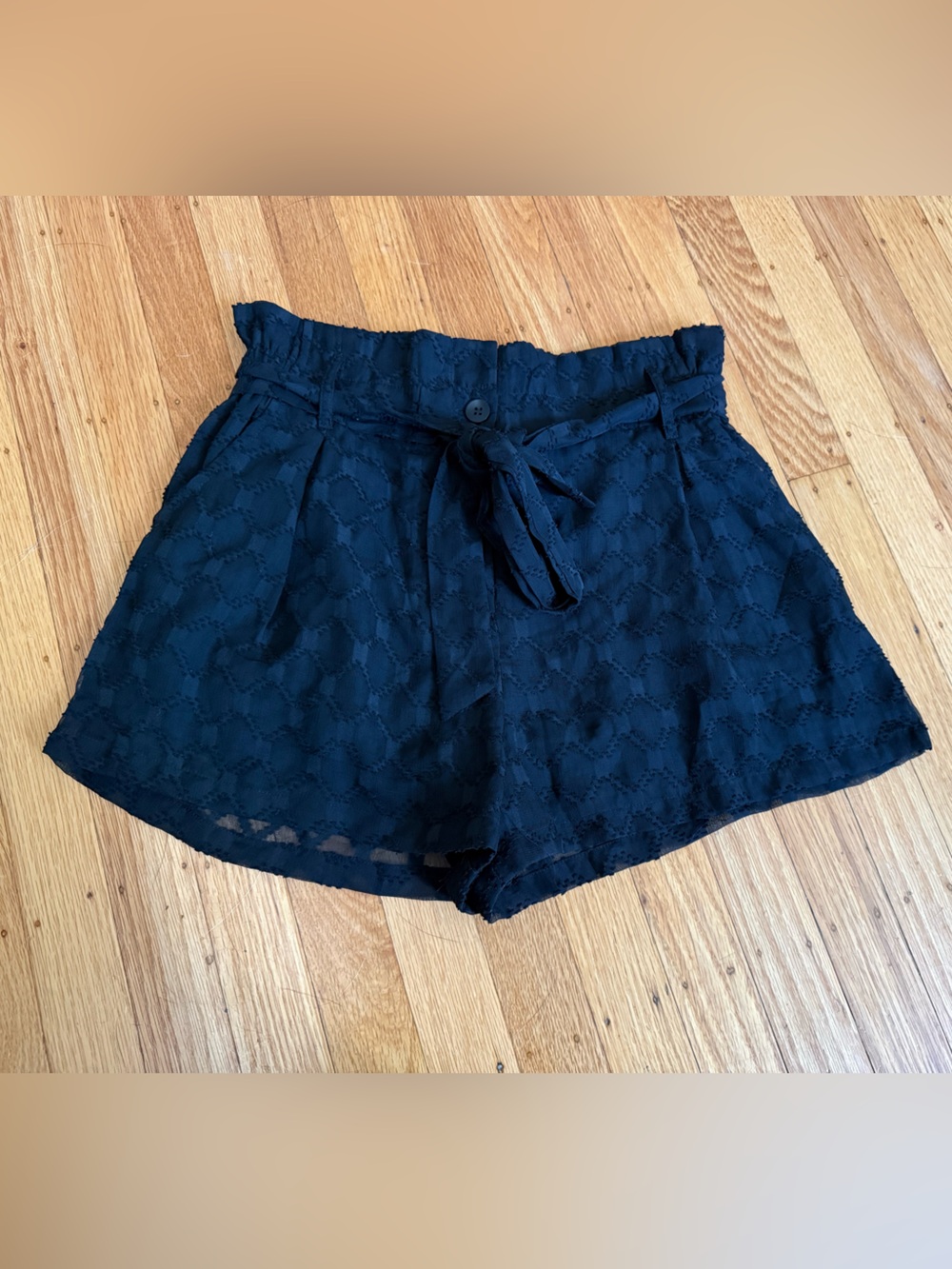 NWT Allison New York Black Lace Tie-Waist Women's Shorts Size S